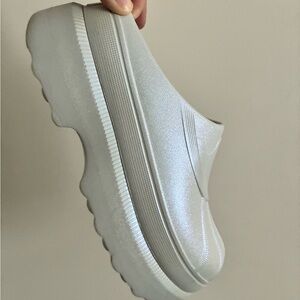 Iridescent gray shimmering Sorel clog